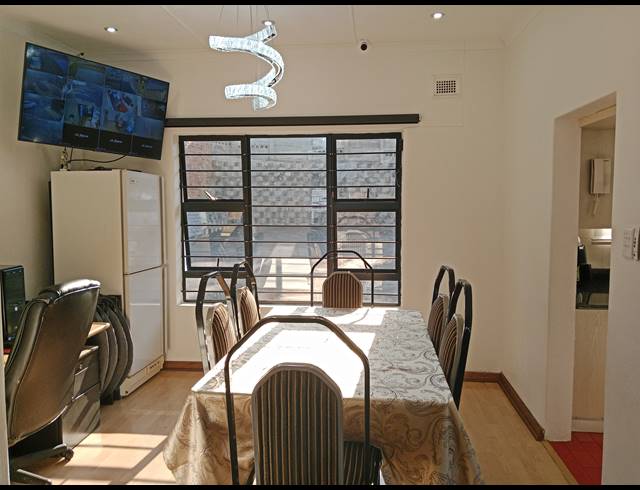 3 BEDROOM FREEHOLD FOR SALE IN BELFORT ESTATE